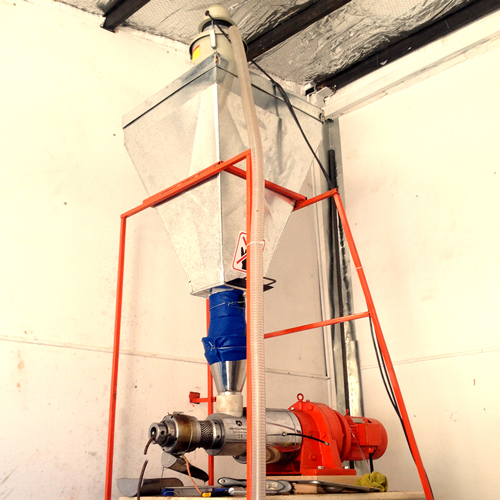 دستگاه روغنگیری پرس سرد 85